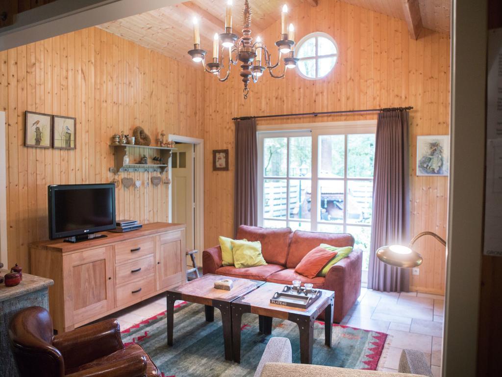فيلا Luxurious Chalet In Oud Turnhout With Large Garden آويد ترنهاوت المظهر الخارجي الصورة